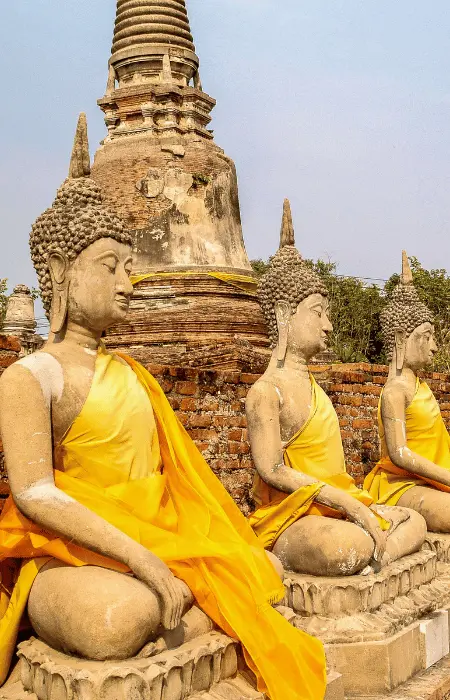 Bangkok pictures - Sri buddha statues in in bangkok